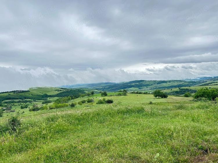 Vand Teren Extravilan in localitatea Jugureni - 2