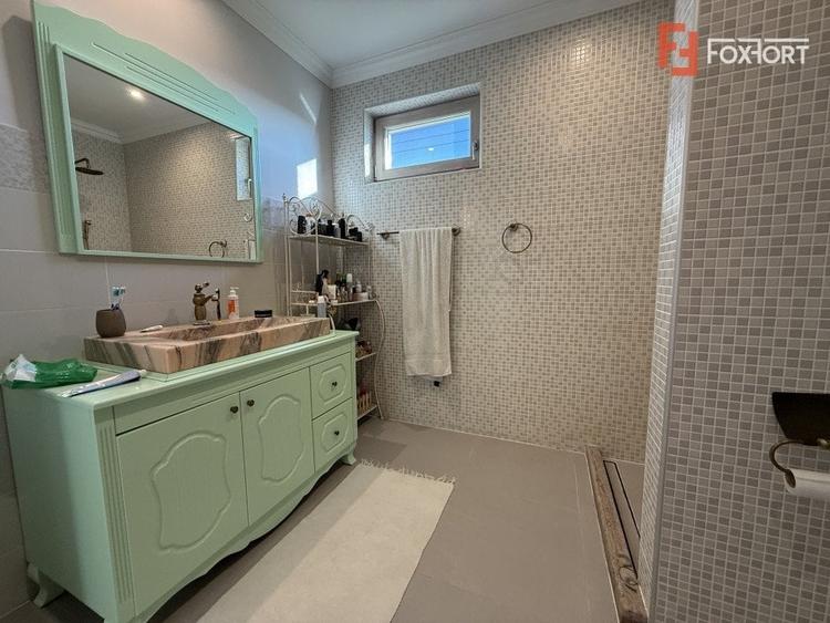 Casa individuala cu 5 camere de vanzare in localitatea Sacalaz - 16