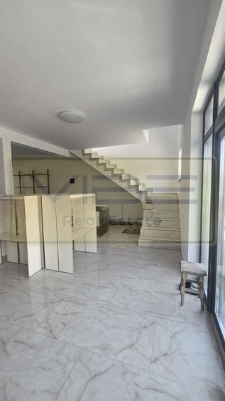 Spatiu 240mp Showroom / Magazin Industrial / Piese etc - 18