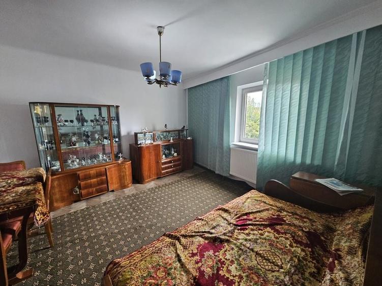 Apartament etaj casa cu teren 430 mp, N. Balcescu, stradal - 12