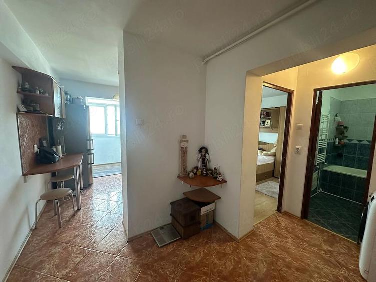 Apartament zona vest Marasesti - 1