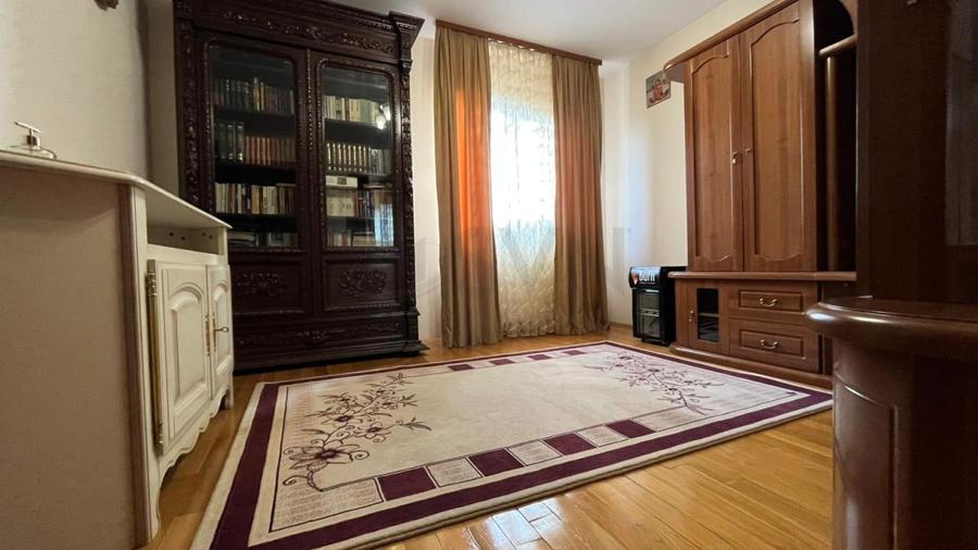 REV2005341 Vila deosebita cu piscina si teren generos Buftea zona exclusivista - 23