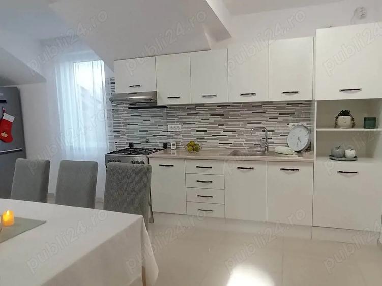 Inchiriez apartament in Sannicolau Mare - 5