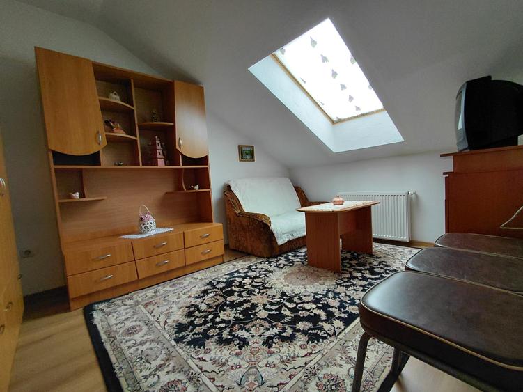 Apartament 2 cam decomandate Str.Florilor Floresti - 7