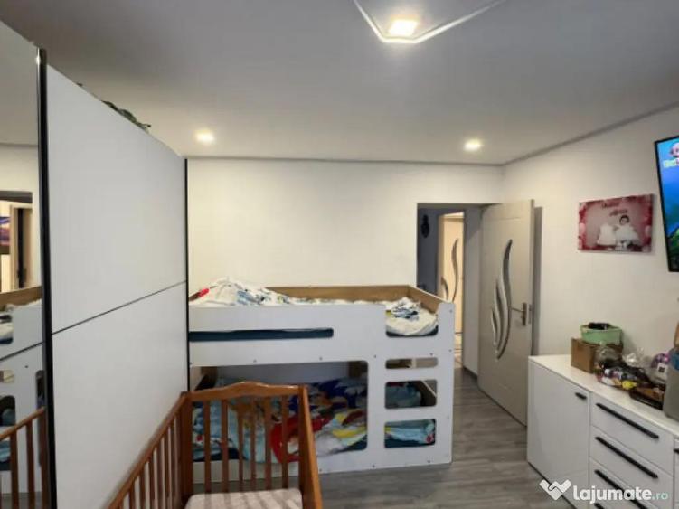 Apartament 49 mp, etaj 3/3, incalzire pardoseala, AC, Baia S - 7