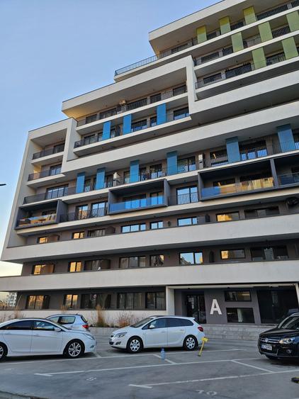 Proprietar inchiriez ap tip studio,receptie de 3 ani ,zona Coresi - 2