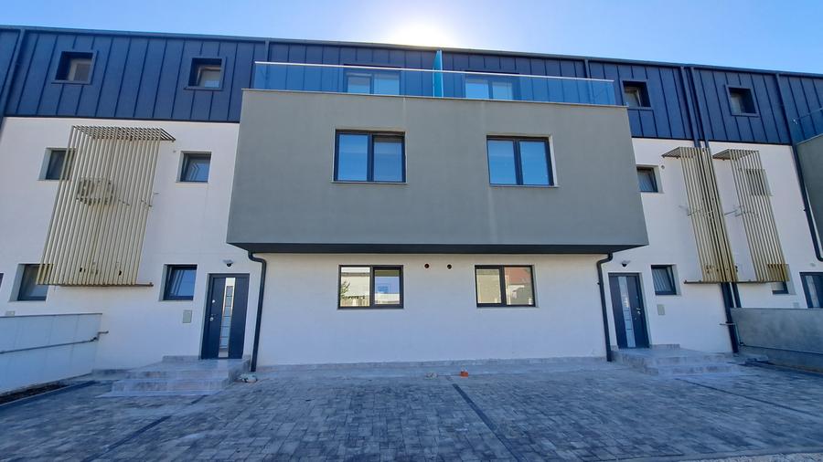 VILA LUX IN COMPLEX REZIDENTIAL - 2