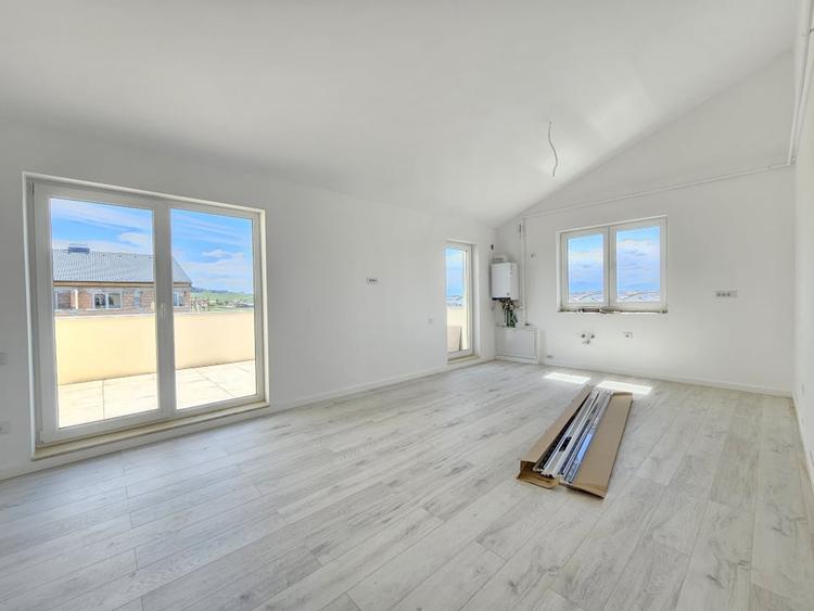 Apartament cu 3 camere tip penthouse, zona Primaverii, Sanpetru - 1