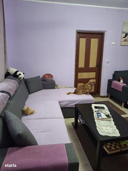 Casa de vanzare 3 camere, teren generos, comuna Traian - 1