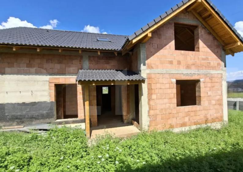 Casa individuala cu 3 dormitoare,151 mp utili,386 mp teren,V - 2
