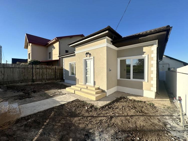 Casa 4 camere, zona C, Valu lui Traian - 1