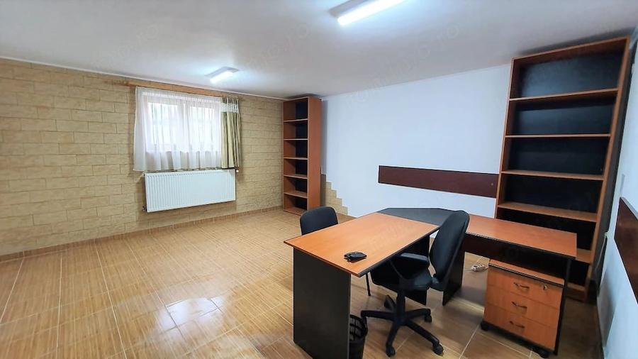 Spațiu comercial, de 60 mp, în Central