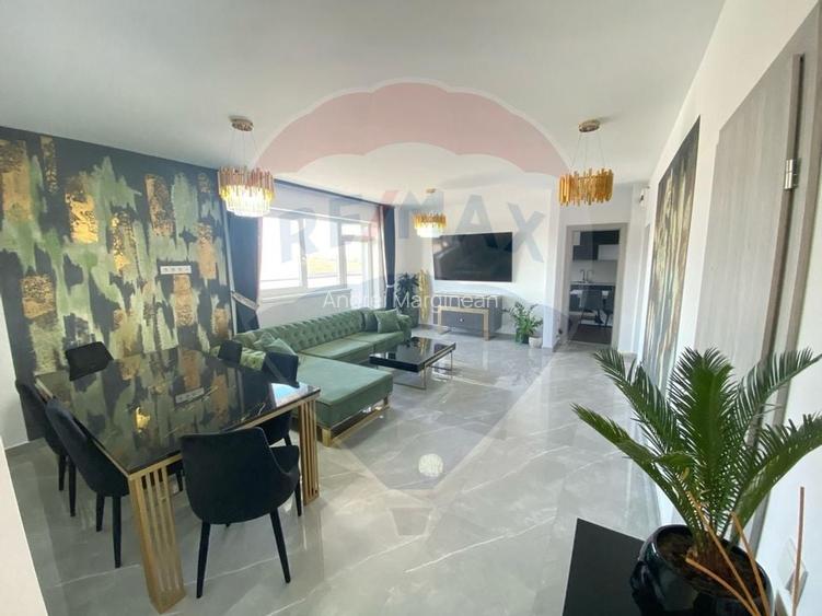 Penthouse de lux | 90 mp utili + 120 mp terasa | 2 parcari | Jacuzzi Penthouse de lux | 90 mp utili + 120 mp terasa | 2 parcari | Jacuzzi