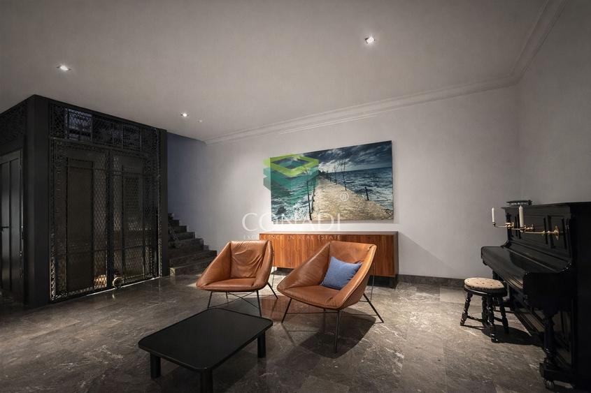 Rafinament si Inovatie: Resedinta unde Istoria intalneste Viitorul - 1