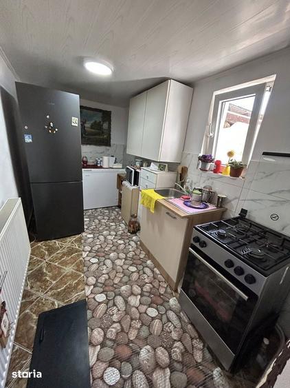 De vanzare casa in Roman ZON 5 DRUMURI , 92.000euro - 10