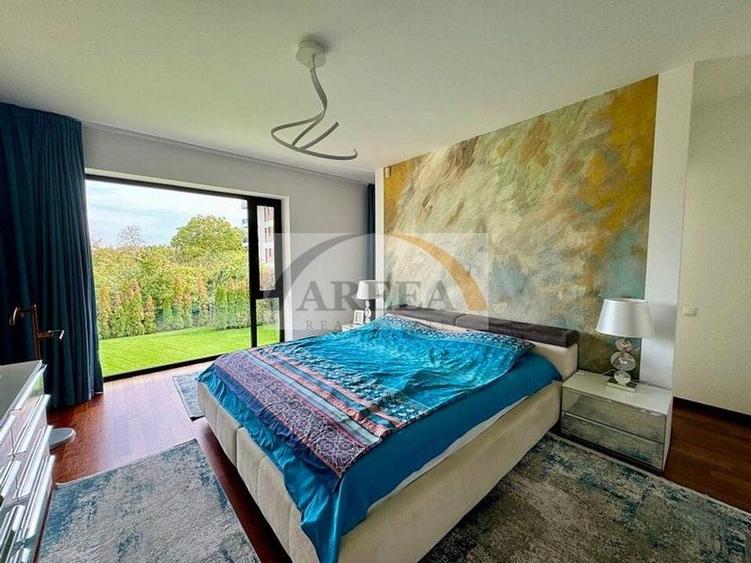 Vila lux de vanzare in cel mai dorit complex din Erou Iancu Nicolae-locatie rara - 12