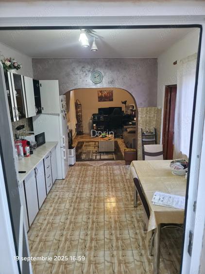 Casa 3 Camere, Baie, Bucatarie, 2 Bai Centru - Tomis 2, eMag 142m