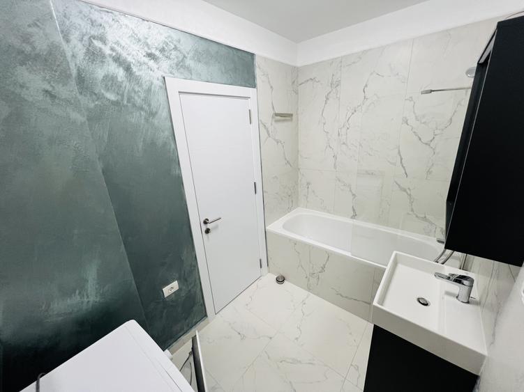 Apartament cu 3 camere decomandat, mobilat în Colentina