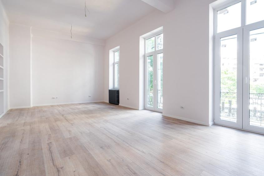 Apartament cu 3 camere decomandat în Armeneasca