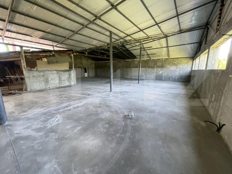 Spațiu industrial, de 223 mp, în Bariera Vâlcii
