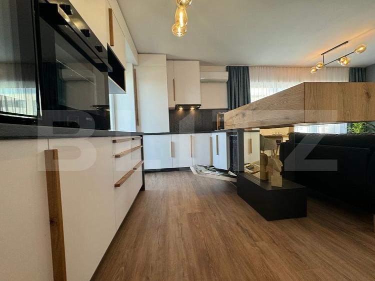 Apartament cu 2 camere, mobilat în Central