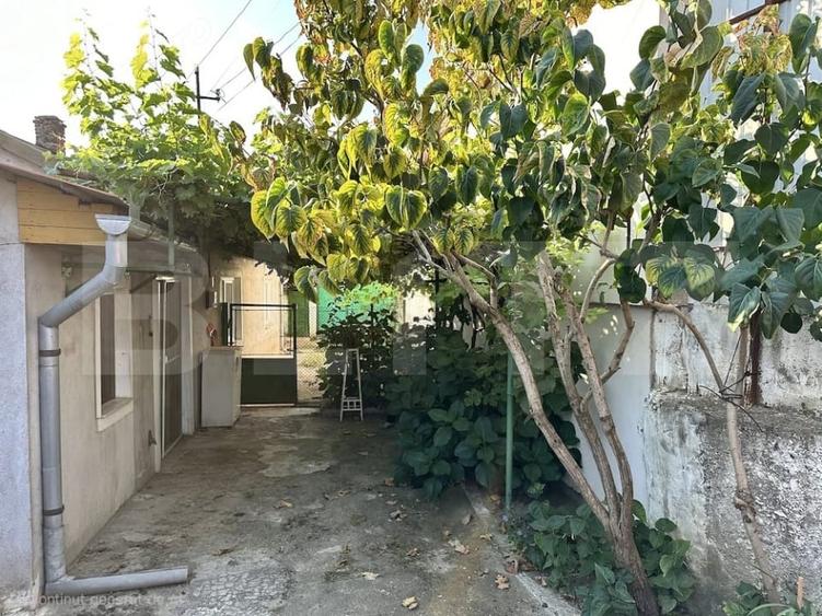 Casă individuală cu 2 camere cu Canalizare în Cugir