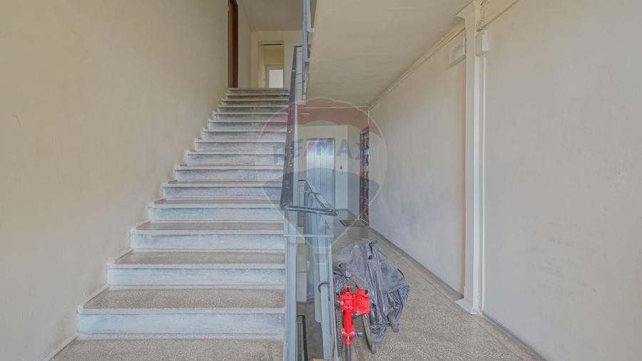 Apartament cu 2 camere de închiriat în zona Florilor - 19