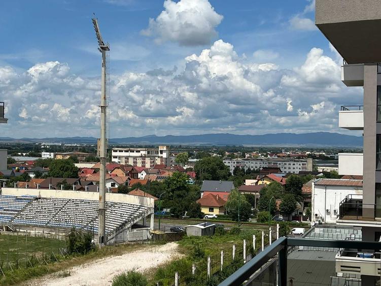 Apartament cu 2 camere decomandat în Sud