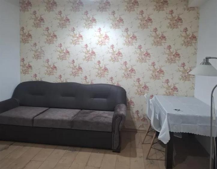 Apartament cu 2 camere semidecomandat în Tătărași