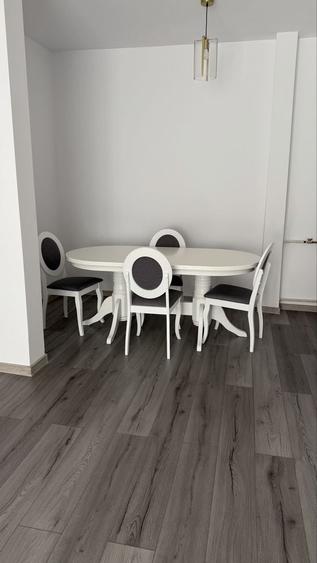 Apartament cu 2 camere decomandat în Ultracentral