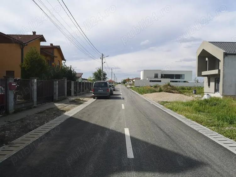 Teren de 916 mp, în Dumbrăvița