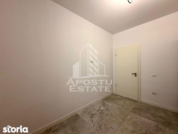 Apartament cu 3 camere, mobilat în Giroc