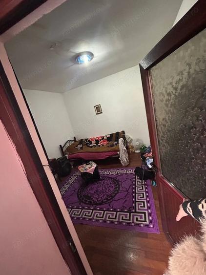 Casă cu 6 camere în Giurgiului