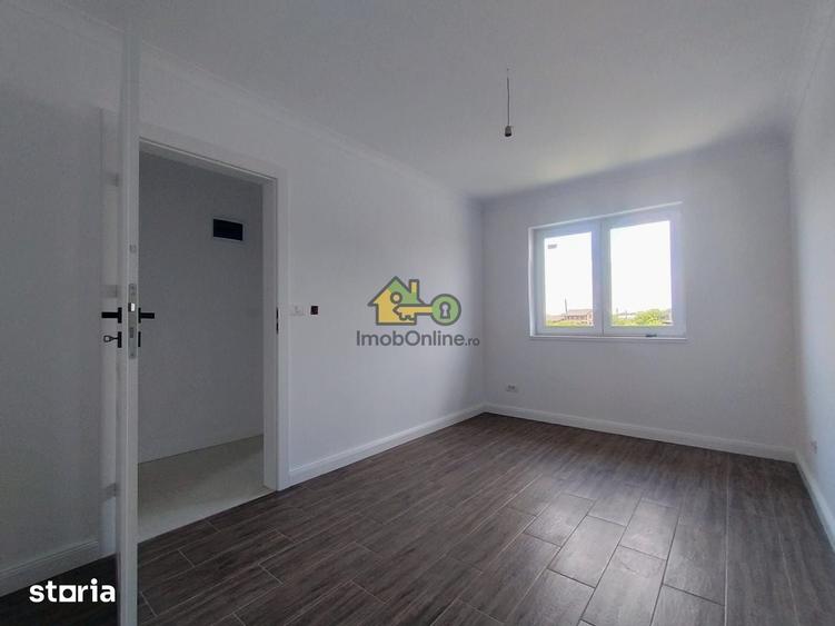 Casă cu 4 camere cu Teren 300 Mp în Șag