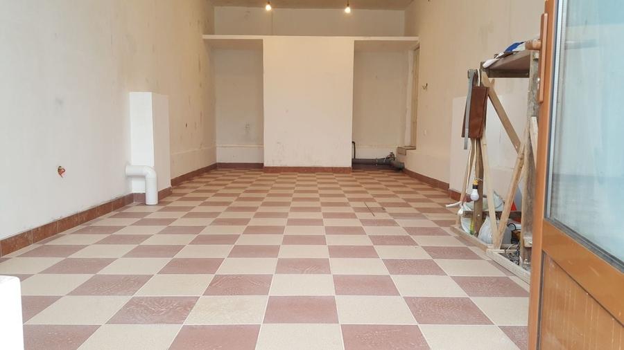 Spațiu comercial, de 45 mp, în Central