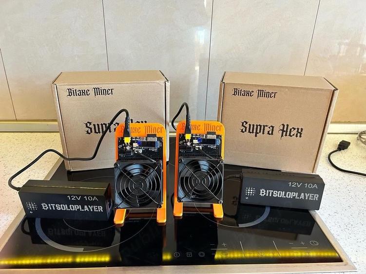 Bitaxe Suprahex 4.2th asic miner bitcoin nu Apartament 2 3 camere - 1