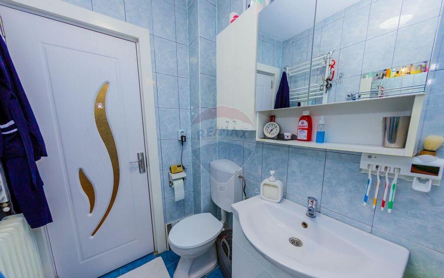 ULTRACENTRAL- apartament 3 camere cu garaj - 1