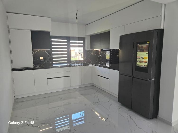 Complex 23 Case individuale in Cristian, 550 mp teren, caramida+beton