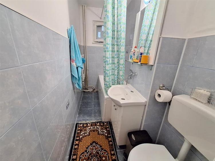 Apartament 2 camere, mobilat si utilat, etaj 2, zona Cora - 7