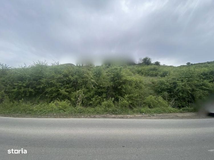 Teren INTRAVILAN 1000mp BACIU | Valea Seaca | UTILITATILE langa teren - 1