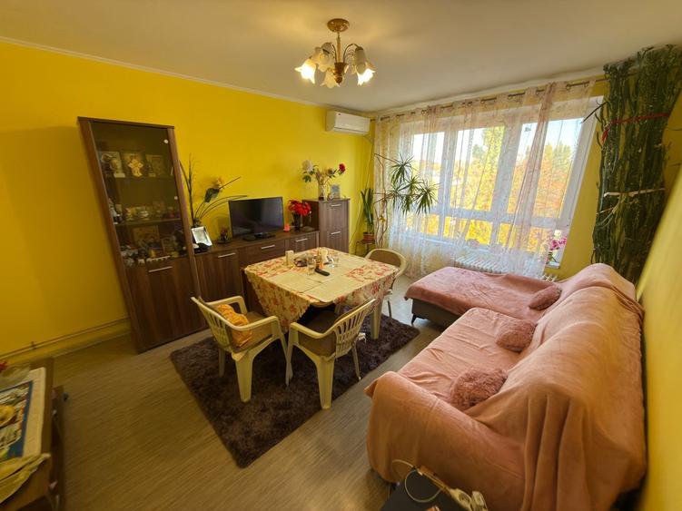 Apartament 4 camere, cetrala termica, boxa 12 mp in acte, str. Gura Ialomitei 5 - 7