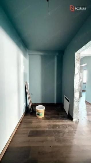 Duplex intreg, cu 6 camere, parter - 144 mp, zona Sacalaz - 7