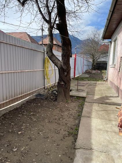 Casă de vînzare m-ai multe detalii la telefon 0034642923448 - 3