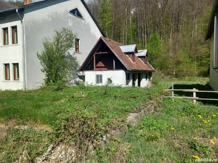 Casa Moneasa langa tabara - 1