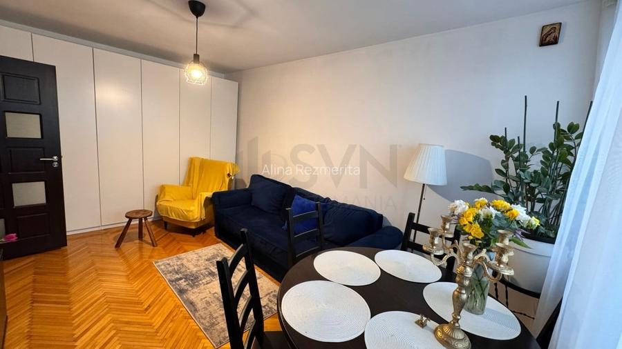 REA1024384 3 camere Pajura l centrala proprie l boxa de 9mp REA1024384 3 camere Pajura l centrala proprie l boxa de 9mp