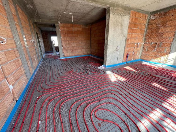 Comision 0 - Dezvoltator 4 cam curte proprie - 155000eur TVA si parcare inclusa! - 10