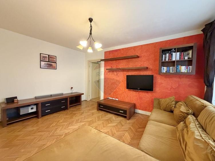Apartament cu 3 camere de vânzare în zona Iancului - 3