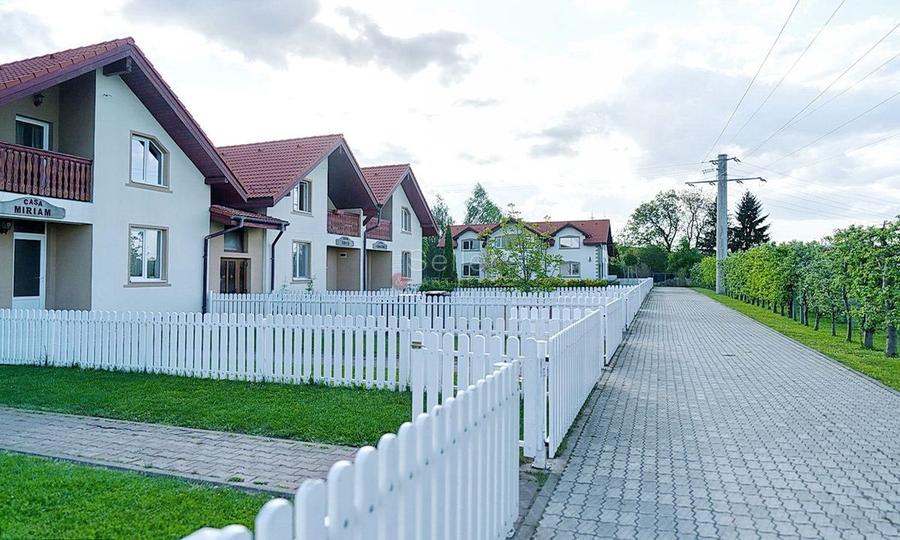 Complex de Vile cu Destinatii Multiple - 38