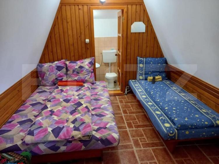 Cabana Poiana Stampei + 3 casu?e A frame + 6060 mp teren i - 9