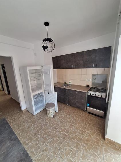 Oportunitate de investitie!!! 2 Camere decomandat ...Fac de Medicina - 3